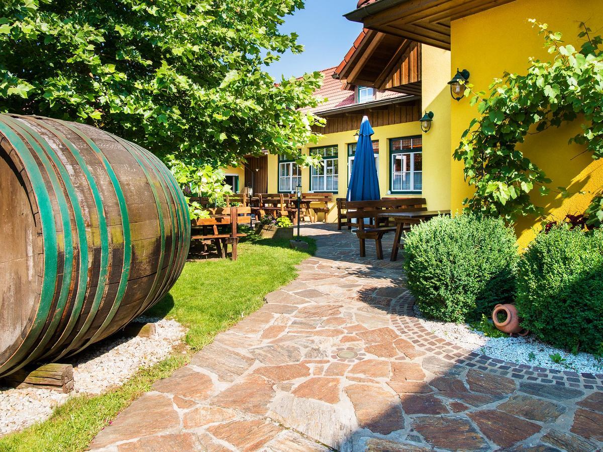 Hotel Landhof Steinbaeck Sankt Stefan ob Stainz Esterno foto